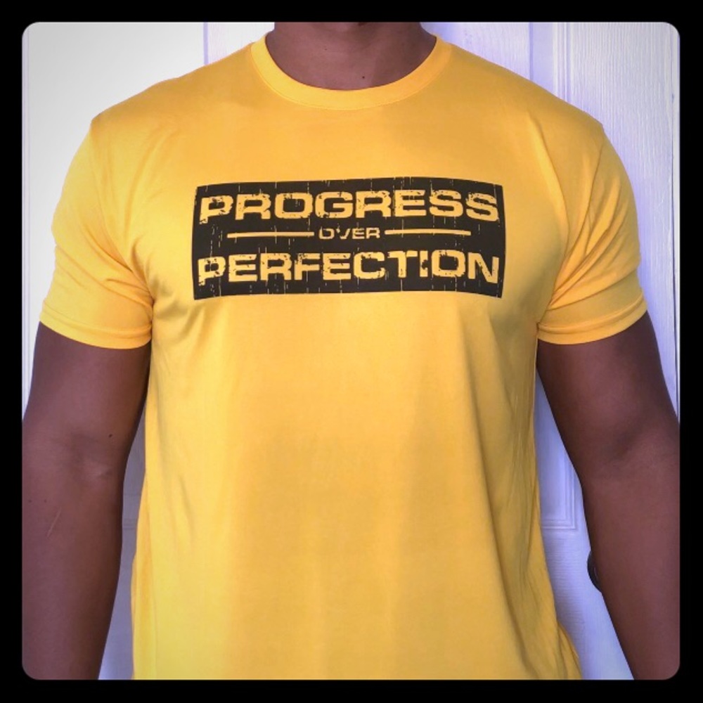 New Polyester Athletic Workout Material Shirt